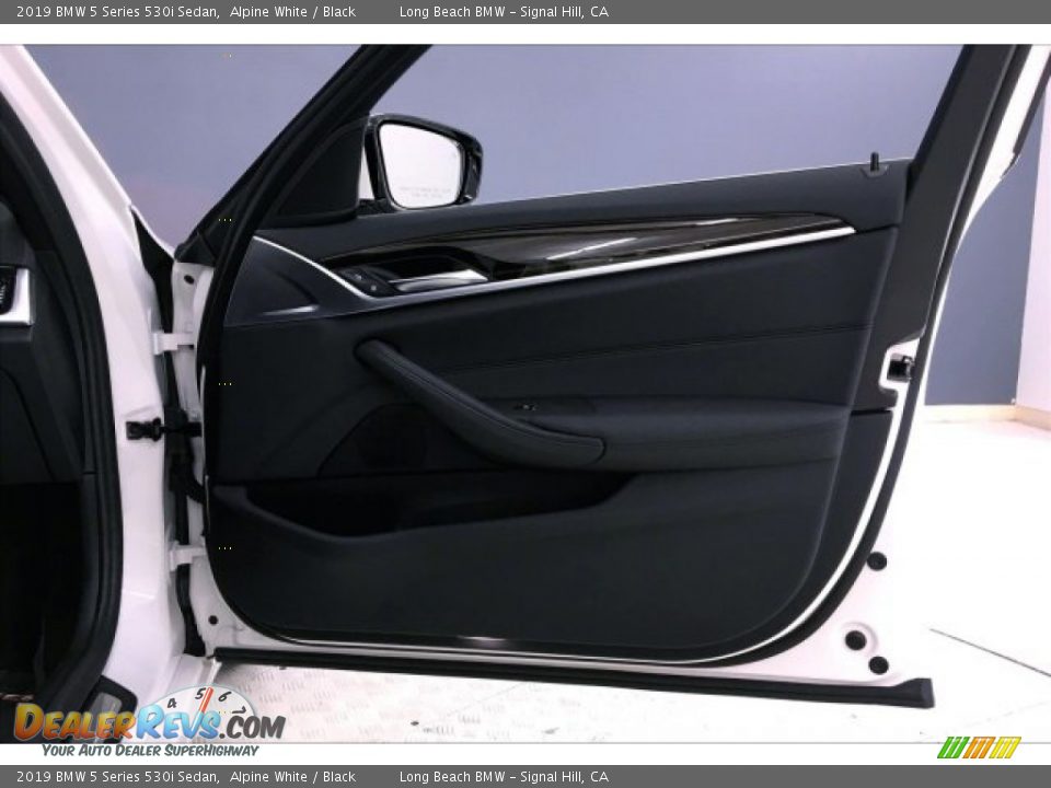 2019 BMW 5 Series 530i Sedan Alpine White / Black Photo #26