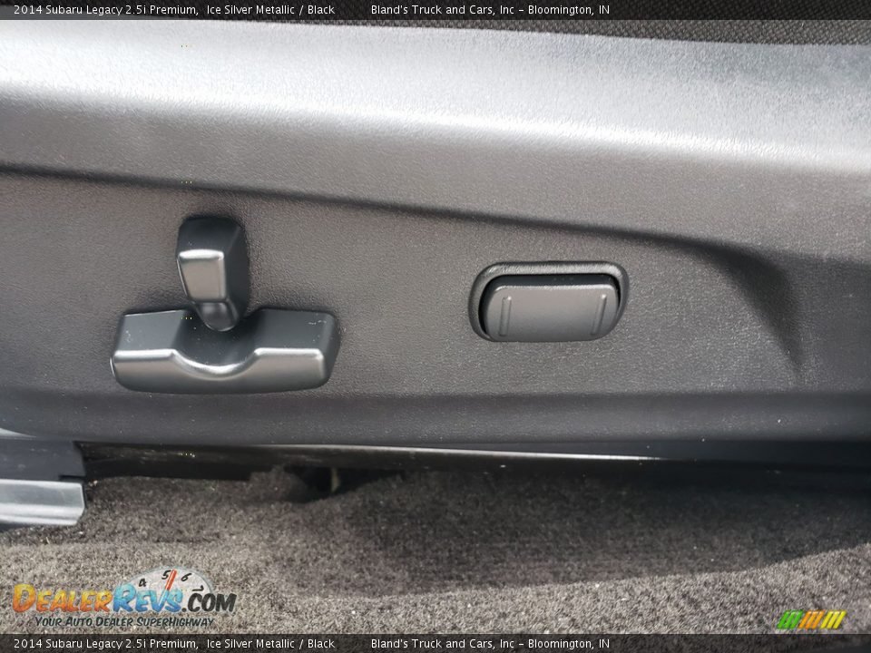 2014 Subaru Legacy 2.5i Premium Ice Silver Metallic / Black Photo #7