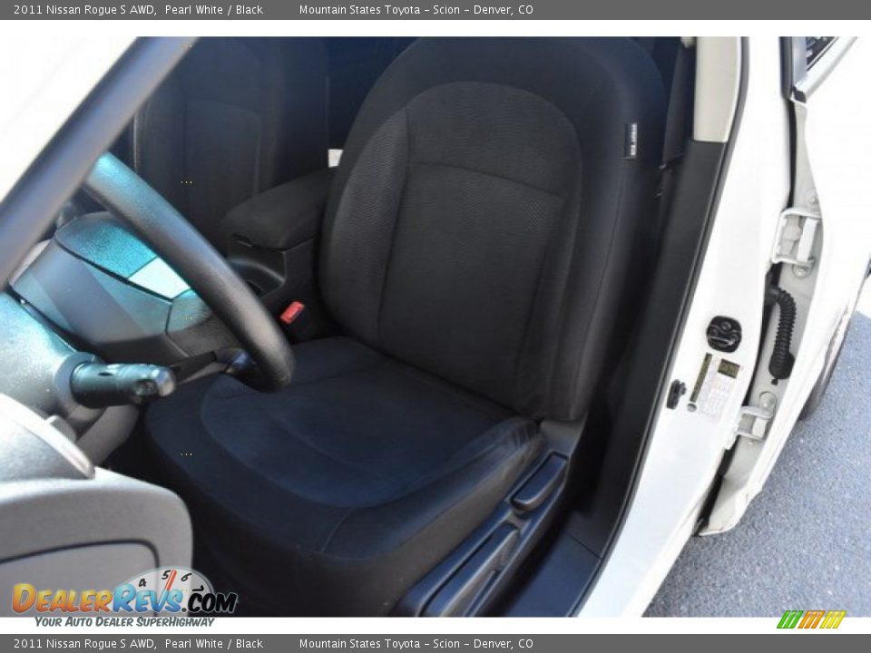 2011 Nissan Rogue S AWD Pearl White / Black Photo #12