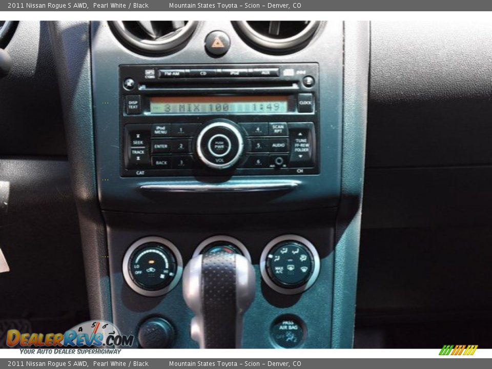 2011 Nissan Rogue S AWD Pearl White / Black Photo #14