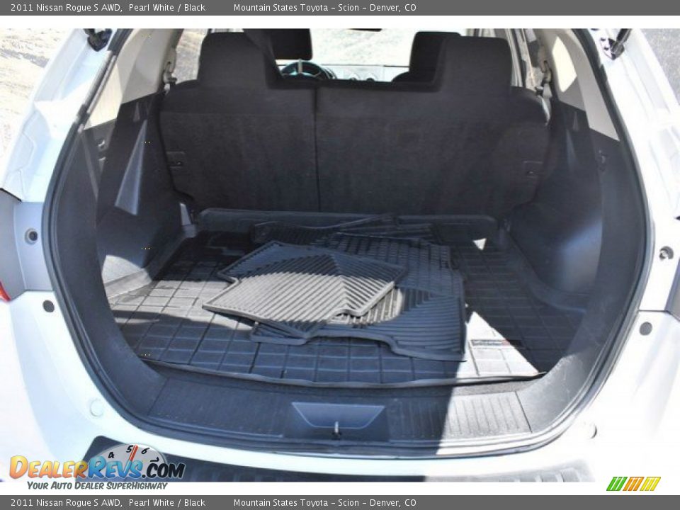 2011 Nissan Rogue S AWD Pearl White / Black Photo #26
