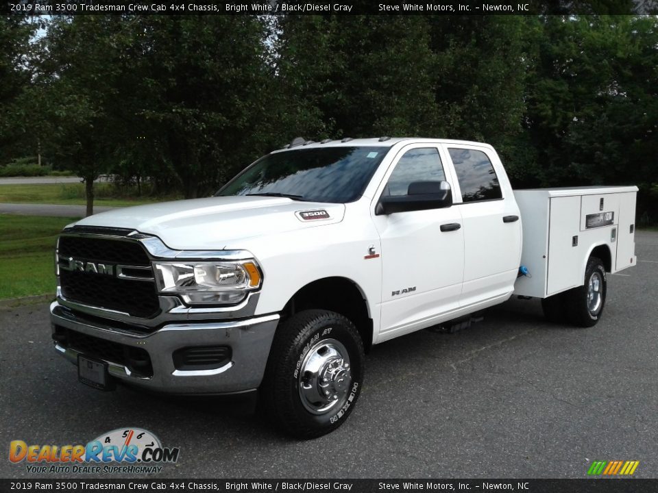 2019 Ram 3500 Tradesman Crew Cab 4x4 Chassis Bright White / Black/Diesel Gray Photo #2