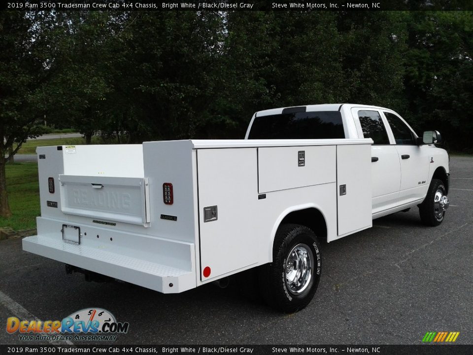 2019 Ram 3500 Tradesman Crew Cab 4x4 Chassis Bright White / Black/Diesel Gray Photo #6