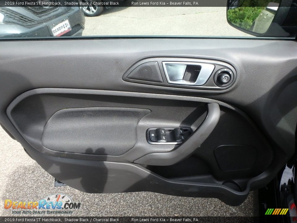 Door Panel of 2019 Ford Fiesta ST Hatchback Photo #16