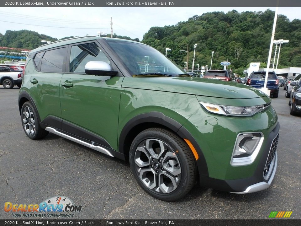 Front 3/4 View of 2020 Kia Soul X-Line Photo #9