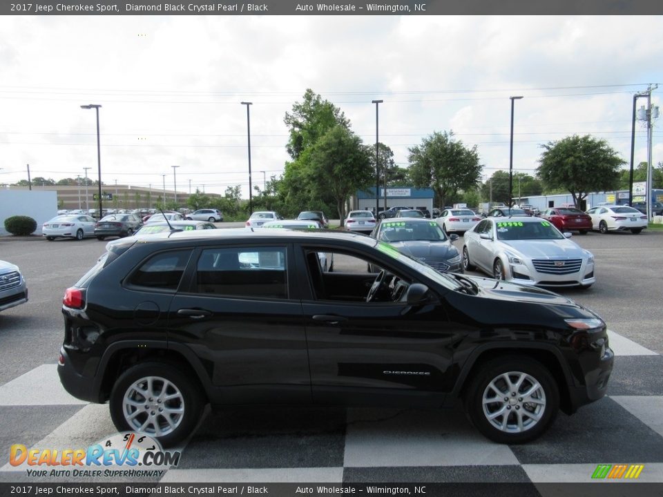 2017 Jeep Cherokee Sport Diamond Black Crystal Pearl / Black Photo #3