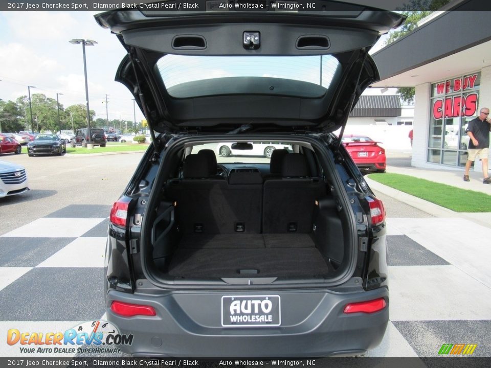 2017 Jeep Cherokee Sport Diamond Black Crystal Pearl / Black Photo #5