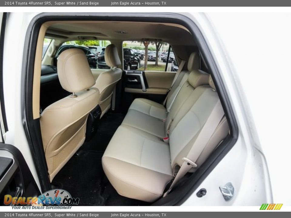 2014 Toyota 4Runner SR5 Super White / Sand Beige Photo #22