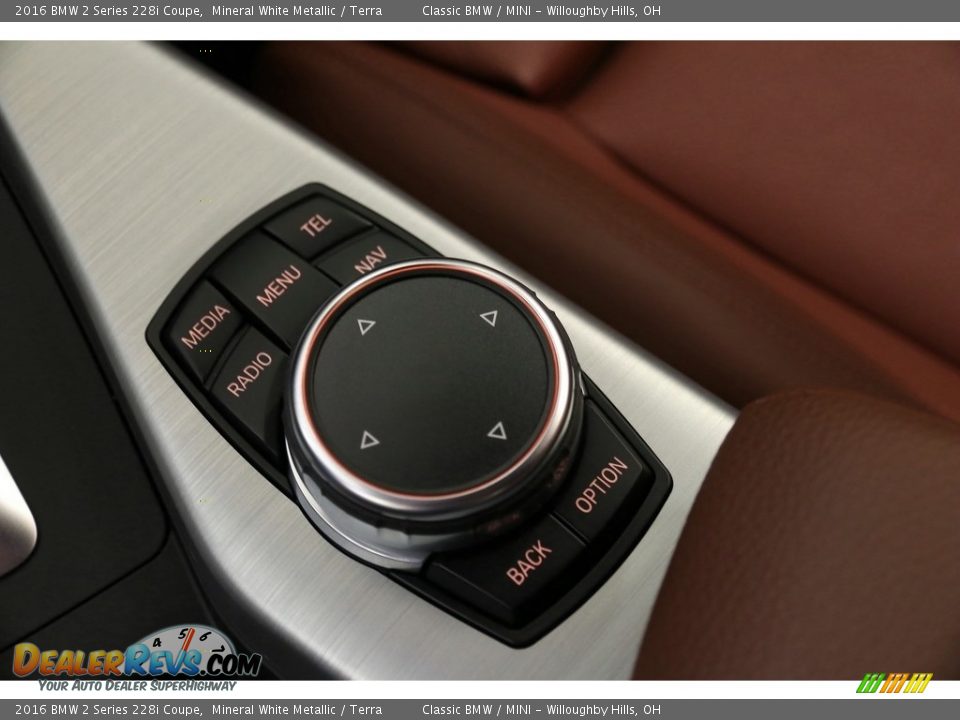 2016 BMW 2 Series 228i Coupe Mineral White Metallic / Terra Photo #16