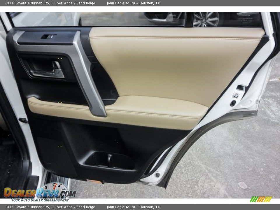 2014 Toyota 4Runner SR5 Super White / Sand Beige Photo #24