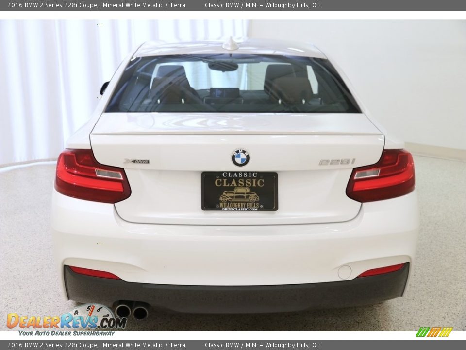 2016 BMW 2 Series 228i Coupe Mineral White Metallic / Terra Photo #21