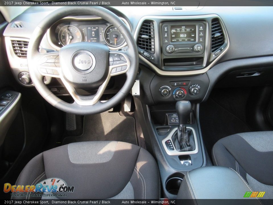 2017 Jeep Cherokee Sport Diamond Black Crystal Pearl / Black Photo #15