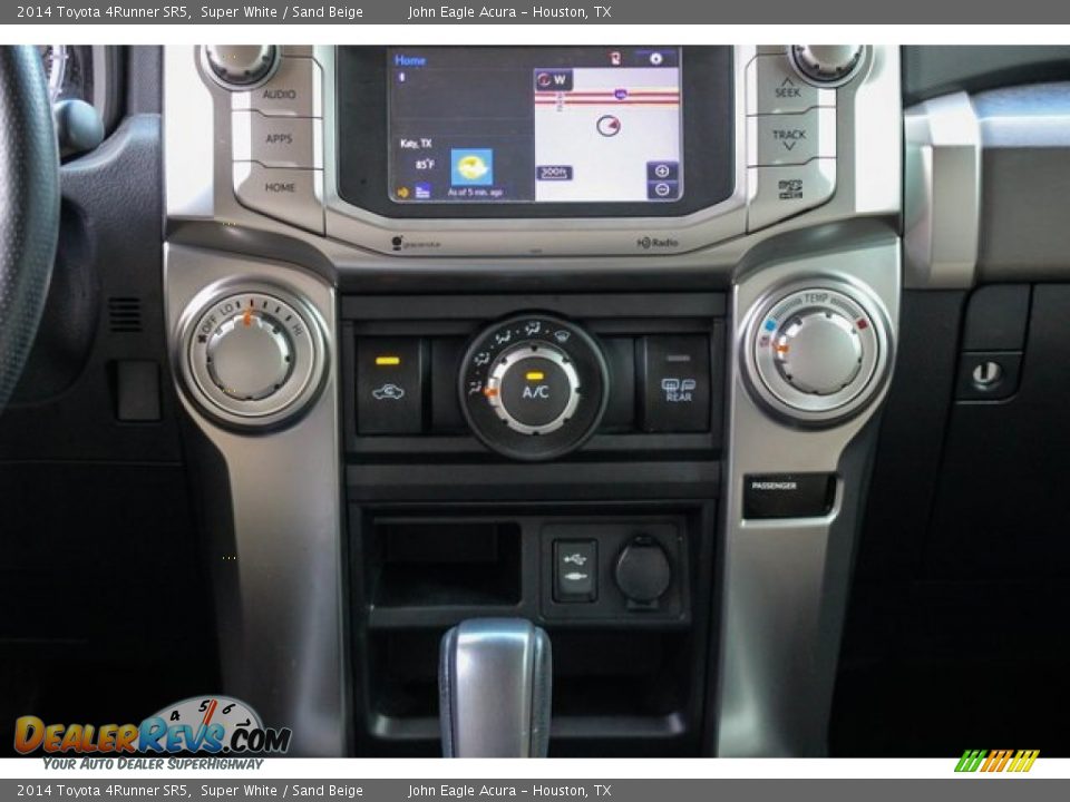 2014 Toyota 4Runner SR5 Super White / Sand Beige Photo #31