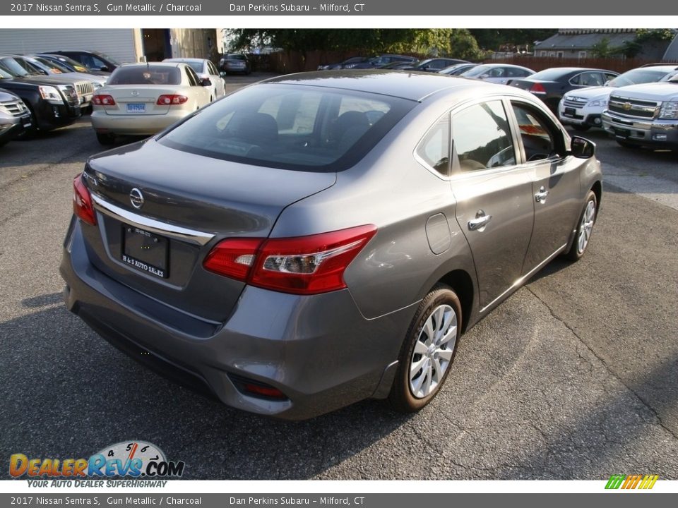 2017 Nissan Sentra S Gun Metallic / Charcoal Photo #5