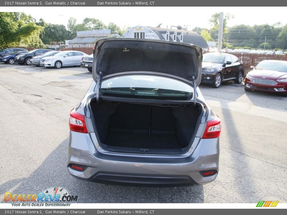2017 Nissan Sentra S Gun Metallic / Charcoal Photo #13