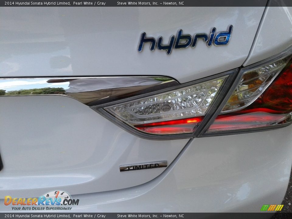 2014 Hyundai Sonata Hybrid Limited Pearl White / Gray Photo #14