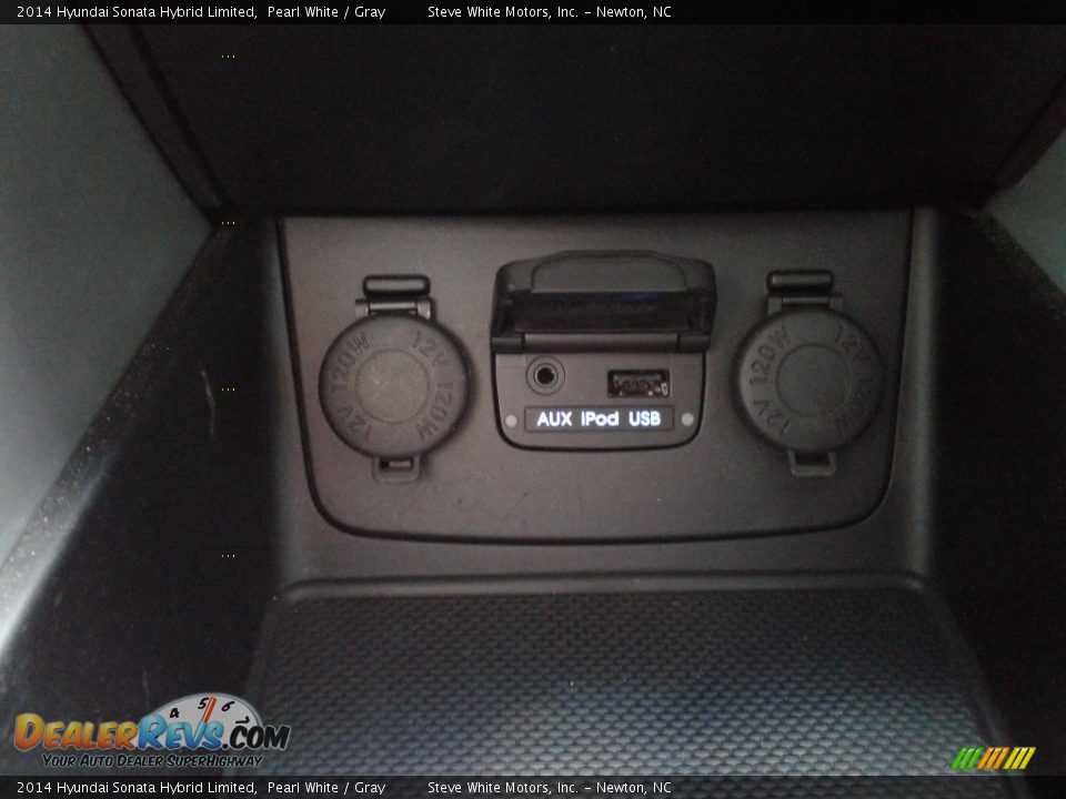 2014 Hyundai Sonata Hybrid Limited Pearl White / Gray Photo #26