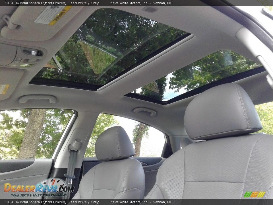 2014 Hyundai Sonata Hybrid Limited Pearl White / Gray Photo #30