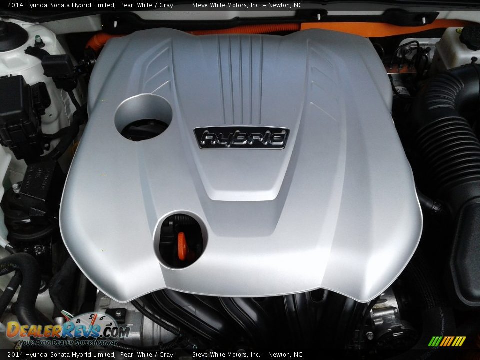 2014 Hyundai Sonata Hybrid Limited Pearl White / Gray Photo #33