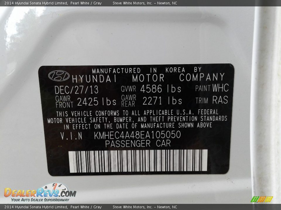 2014 Hyundai Sonata Hybrid Limited Pearl White / Gray Photo #34