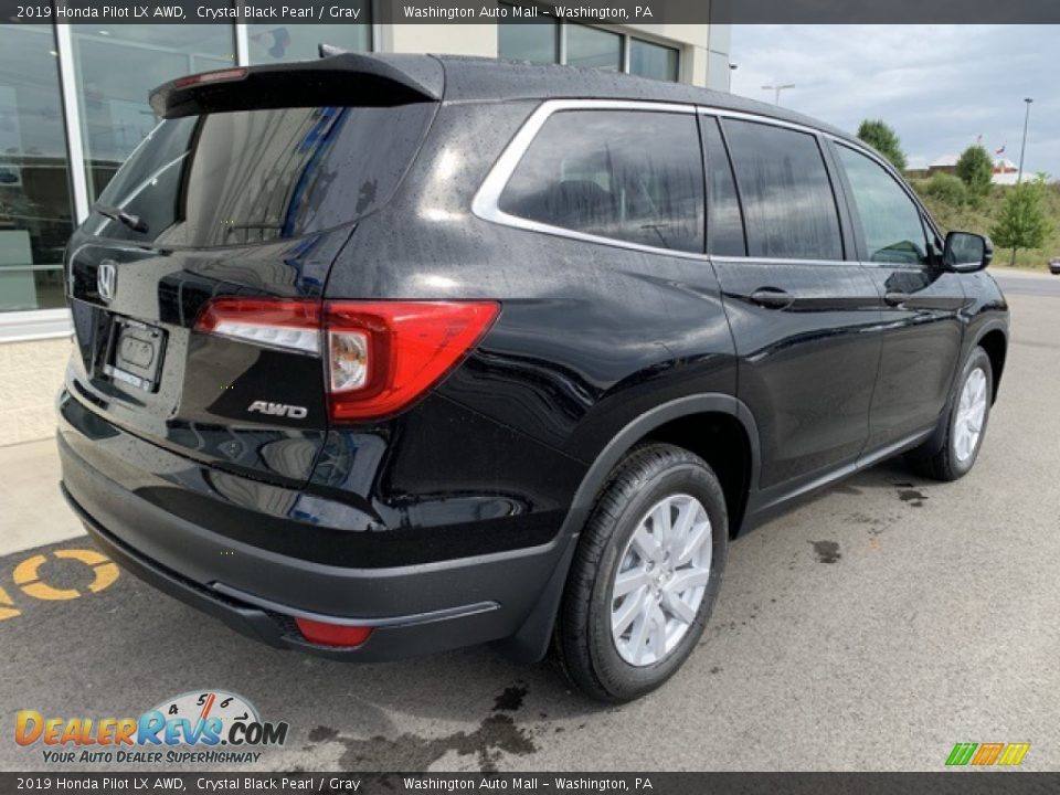 2019 Honda Pilot LX AWD Crystal Black Pearl / Gray Photo #7