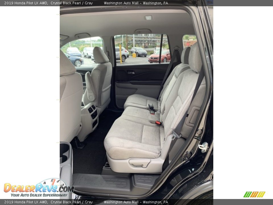2019 Honda Pilot LX AWD Crystal Black Pearl / Gray Photo #19