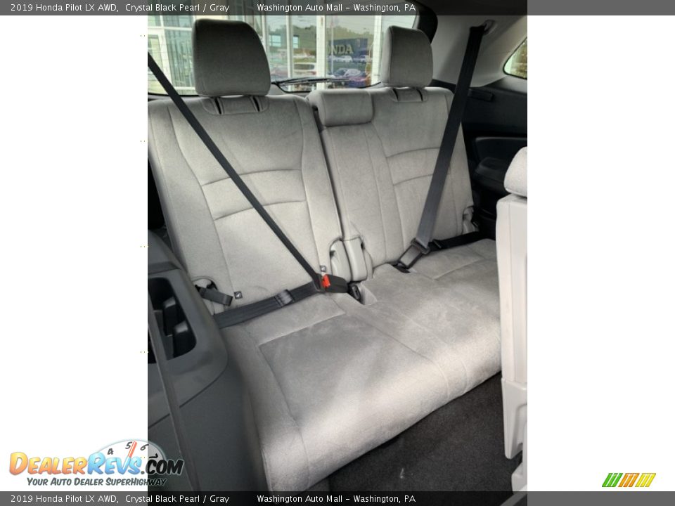 2019 Honda Pilot LX AWD Crystal Black Pearl / Gray Photo #27