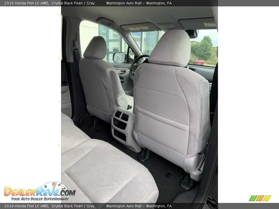 2019 Honda Pilot LX AWD Crystal Black Pearl / Gray Photo #28