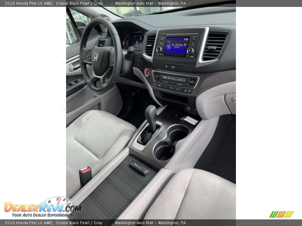 2019 Honda Pilot LX AWD Crystal Black Pearl / Gray Photo #31