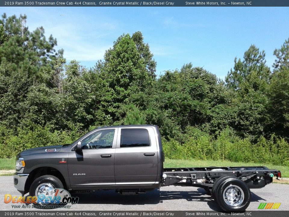2019 Ram 3500 Tradesman Crew Cab 4x4 Chassis Granite Crystal Metallic / Black/Diesel Gray Photo #1