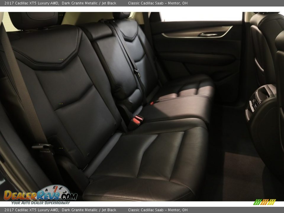 2017 Cadillac XT5 Luxury AWD Dark Granite Metallic / Jet Black Photo #18