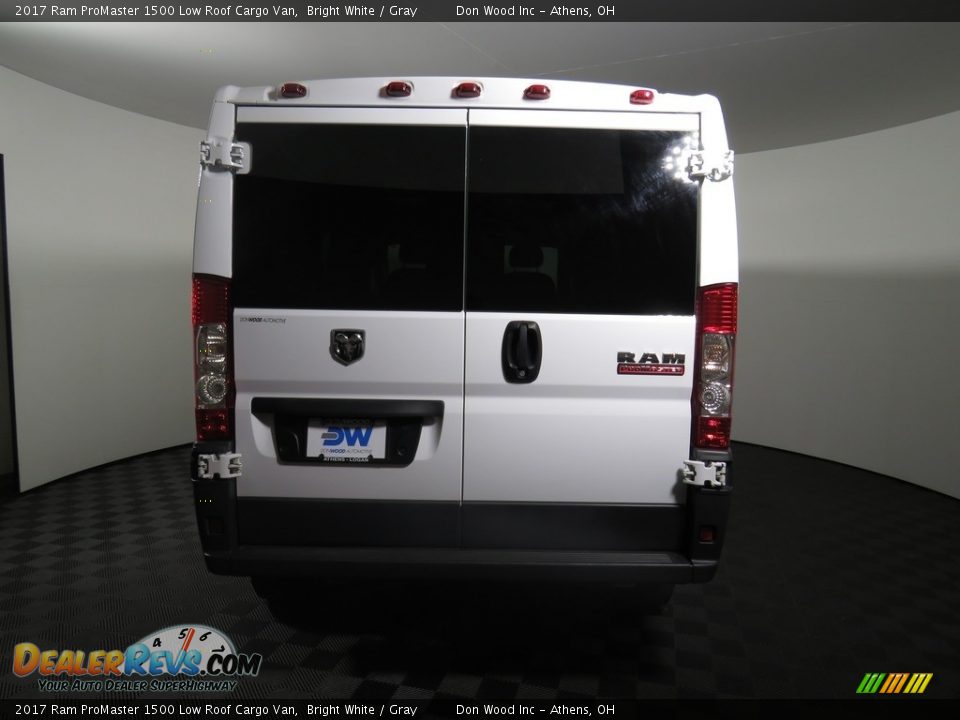 2017 Ram ProMaster 1500 Low Roof Cargo Van Bright White / Gray Photo #11