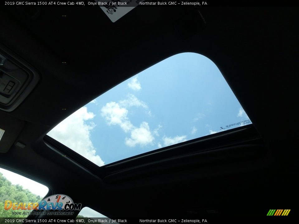 2019 GMC Sierra 1500 AT4 Crew Cab 4WD Onyx Black / Jet Black Photo #15