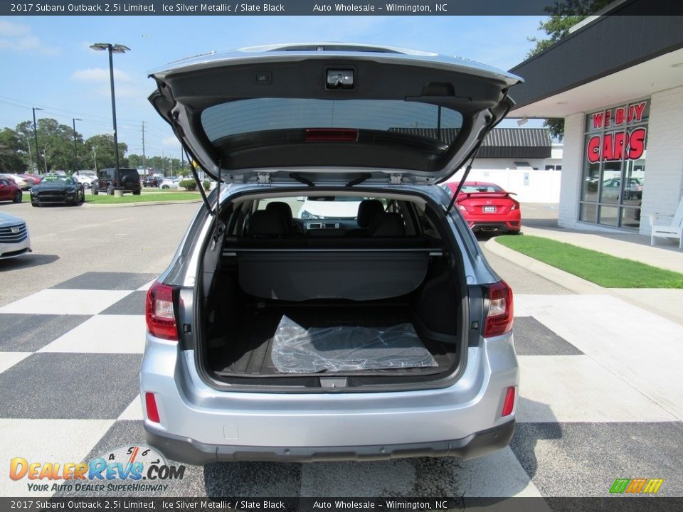 2017 Subaru Outback 2.5i Limited Ice Silver Metallic / Slate Black Photo #5