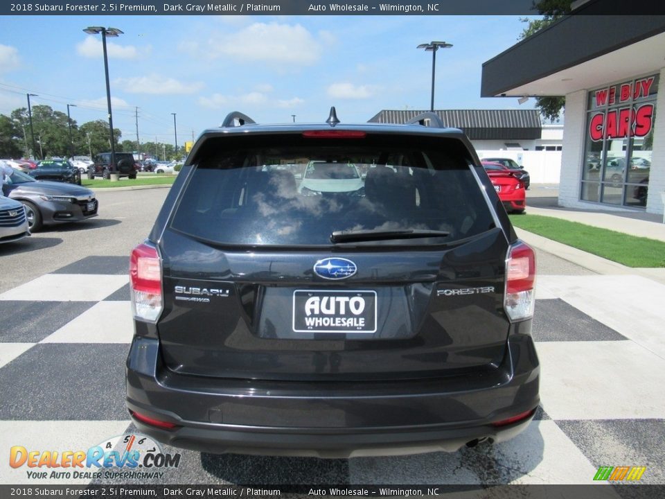 2018 Subaru Forester 2.5i Premium Dark Gray Metallic / Platinum Photo #4