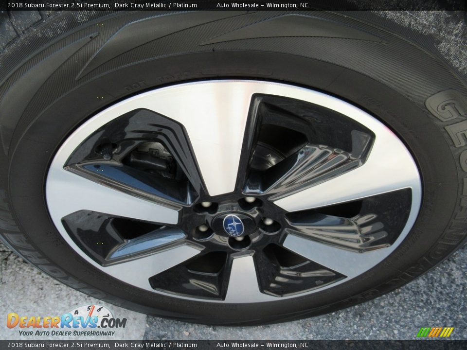 2018 Subaru Forester 2.5i Premium Dark Gray Metallic / Platinum Photo #7