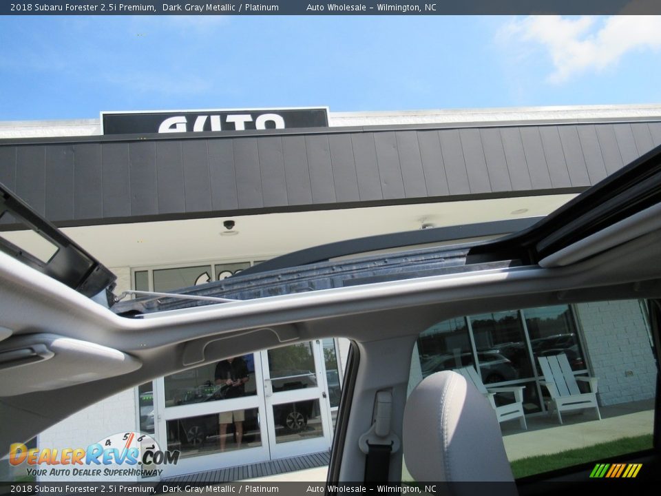 2018 Subaru Forester 2.5i Premium Dark Gray Metallic / Platinum Photo #14