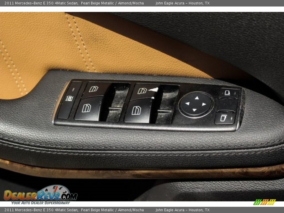 2011 Mercedes-Benz E 350 4Matic Sedan Pearl Beige Metallic / Almond/Mocha Photo #14