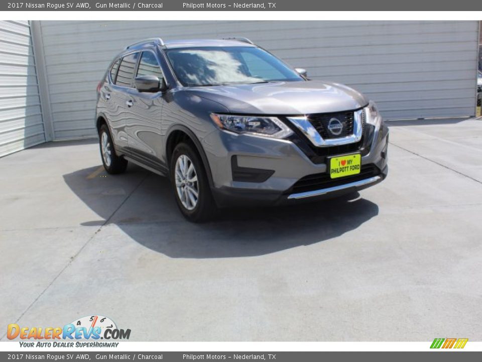 2017 Nissan Rogue SV AWD Gun Metallic / Charcoal Photo #2