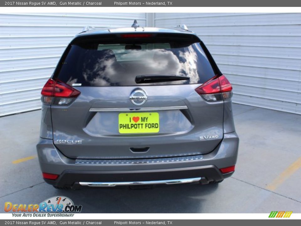 2017 Nissan Rogue SV AWD Gun Metallic / Charcoal Photo #7