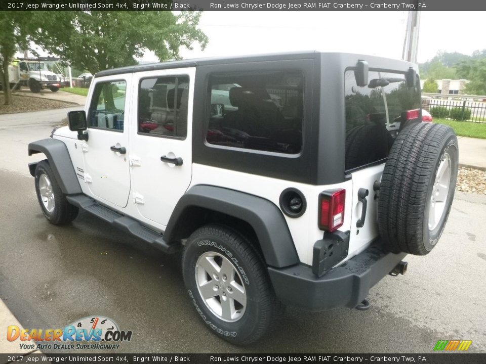 2017 Jeep Wrangler Unlimited Sport 4x4 Bright White / Black Photo #7