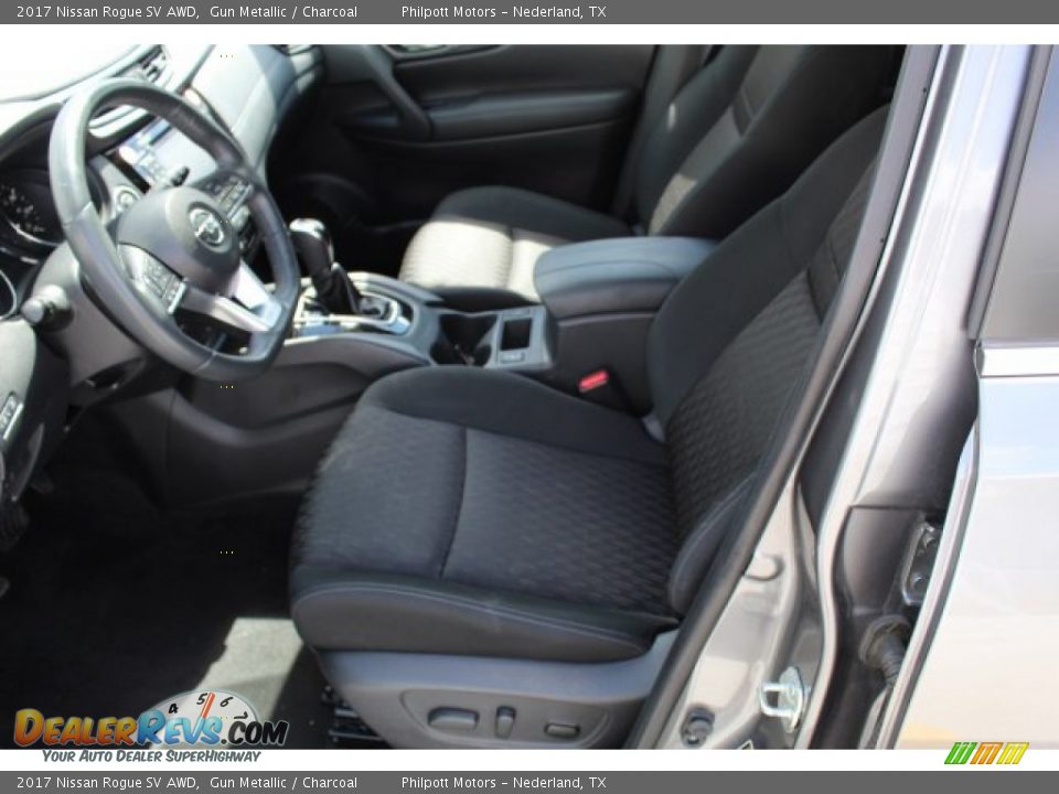 2017 Nissan Rogue SV AWD Gun Metallic / Charcoal Photo #10