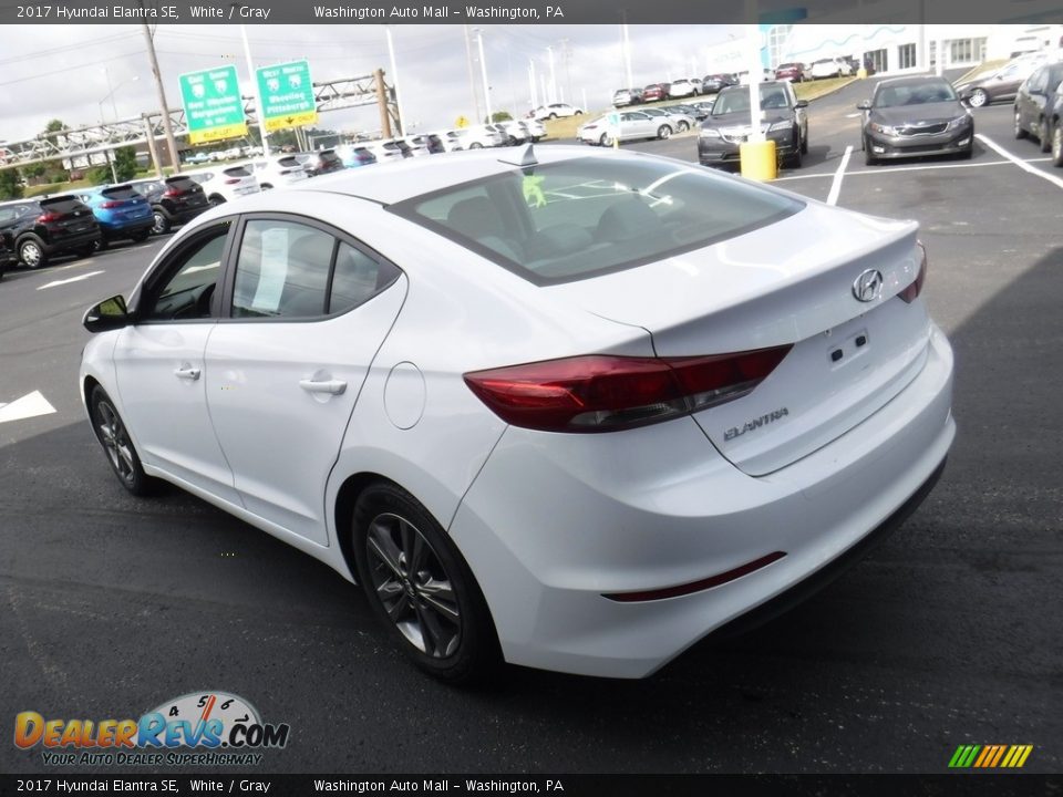 2017 Hyundai Elantra SE White / Gray Photo #7