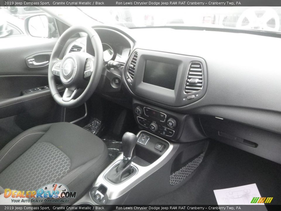 2019 Jeep Compass Sport Granite Crystal Metallic / Black Photo #8