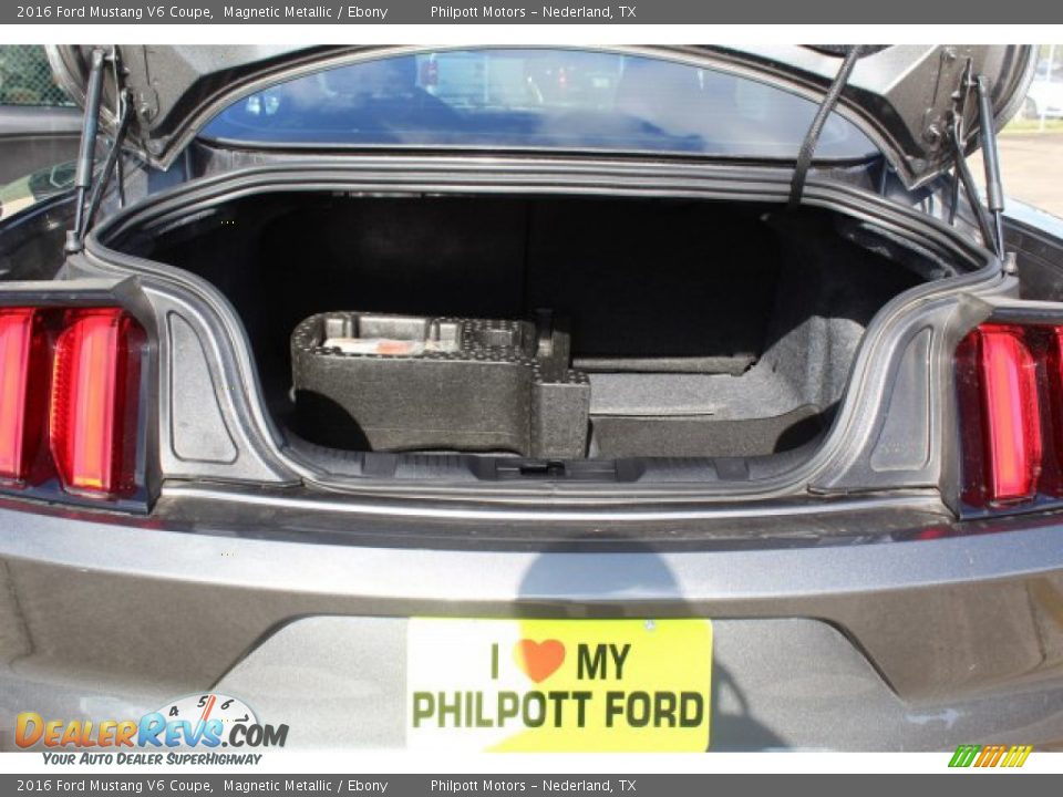 2016 Ford Mustang V6 Coupe Magnetic Metallic / Ebony Photo #22