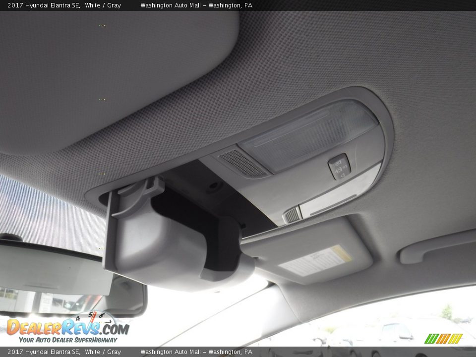 2017 Hyundai Elantra SE White / Gray Photo #19