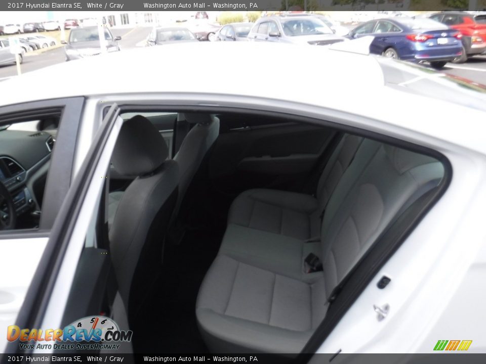 2017 Hyundai Elantra SE White / Gray Photo #21