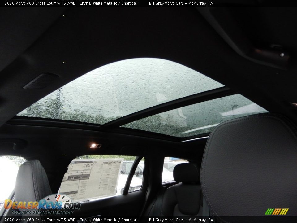 Sunroof of 2020 Volvo V60 Cross Country T5 AWD Photo #12