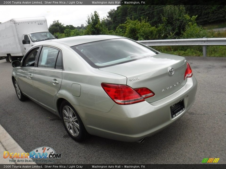 2006 Toyota Avalon Limited Silver Pine Mica / Light Gray Photo #8