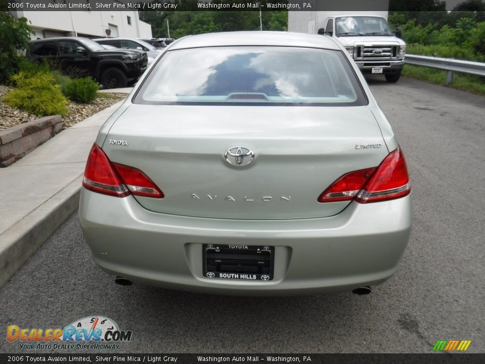 2006 Toyota Avalon Limited Silver Pine Mica / Light Gray Photo #9